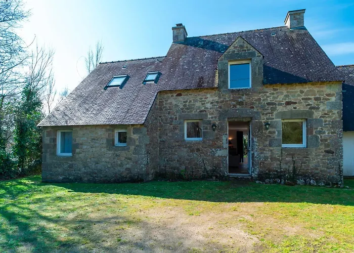 Kerlavarec - Belle Maison Avec Grand Jardin