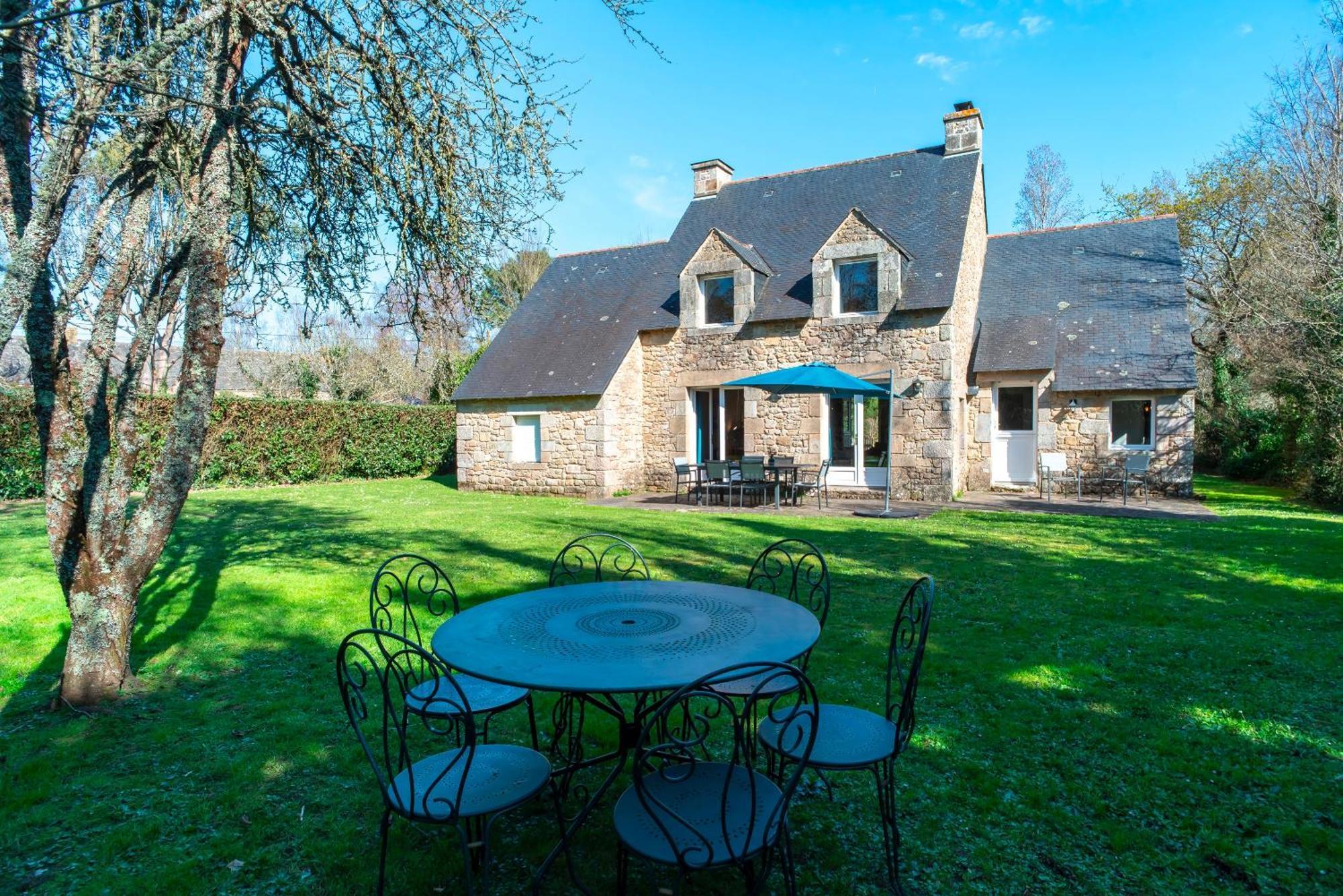 Kerlavarec - Belle Maison Avec Grand Jardin * Locmariaquer
